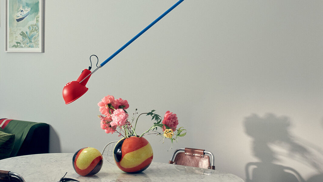 265 Chromatica, wall lamp dining room design by Paolo Rizzato _ Flos