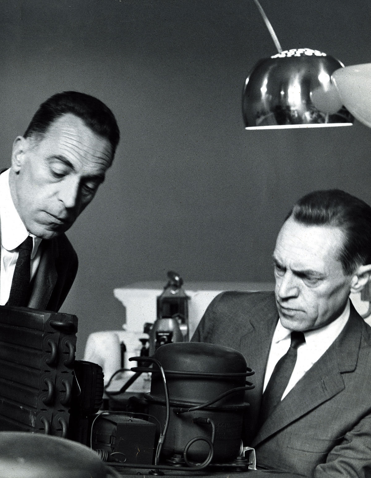 stories-arco-a-pg-castiglioni-flos-12