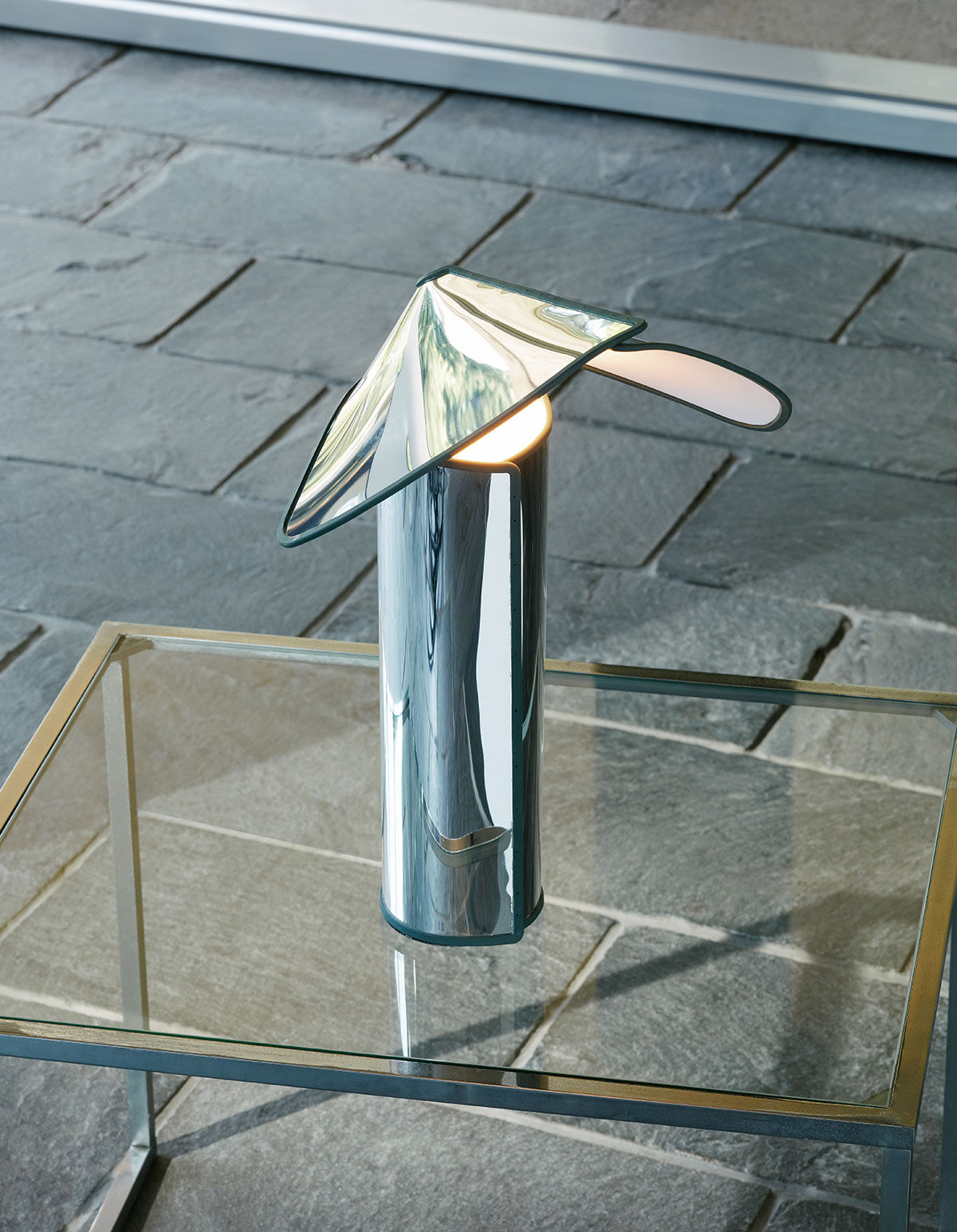 stories-flos-stories-chiara-mario-bellini-12