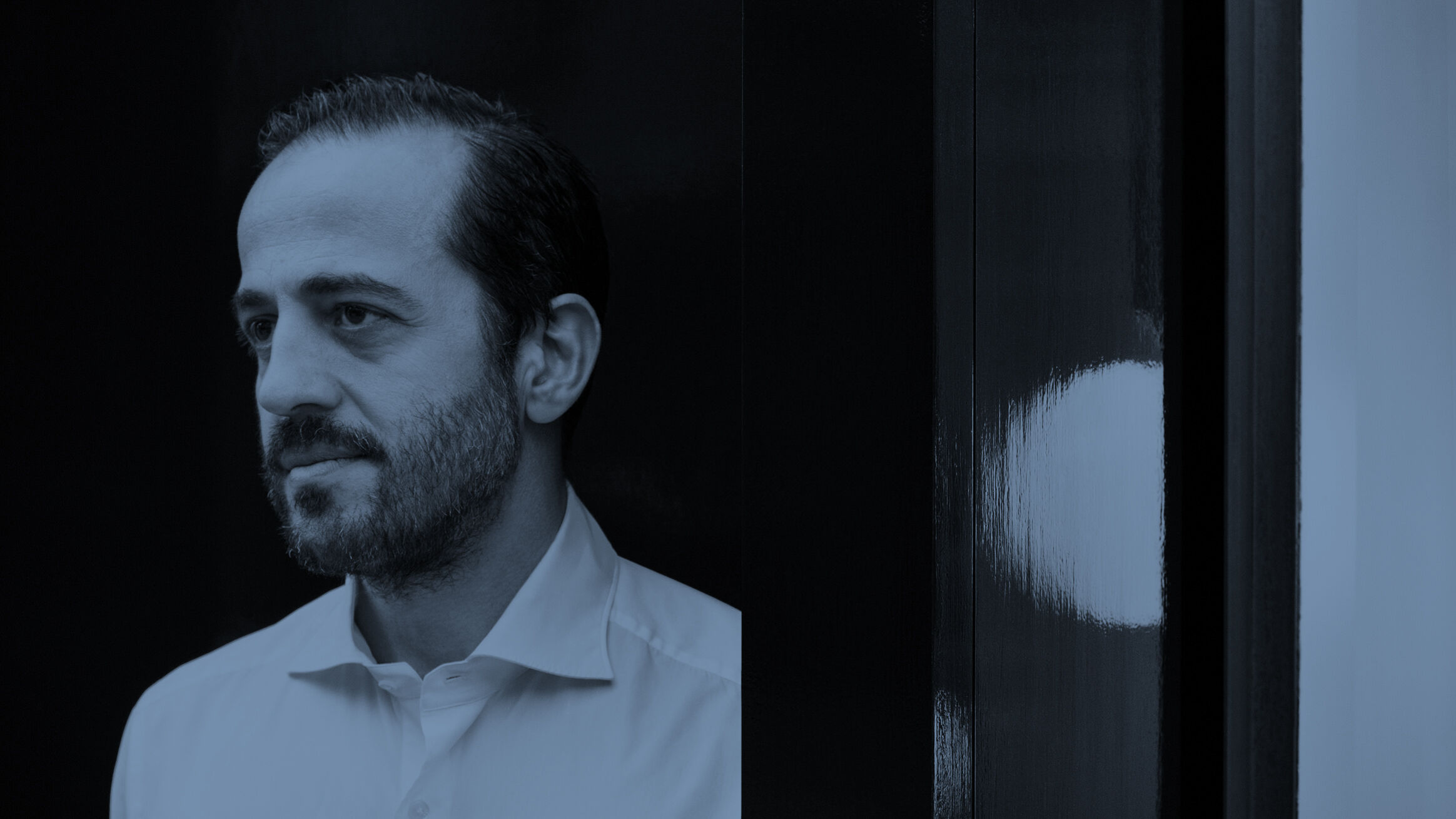 designers-michael-anastassiades-flos-header-desk-00