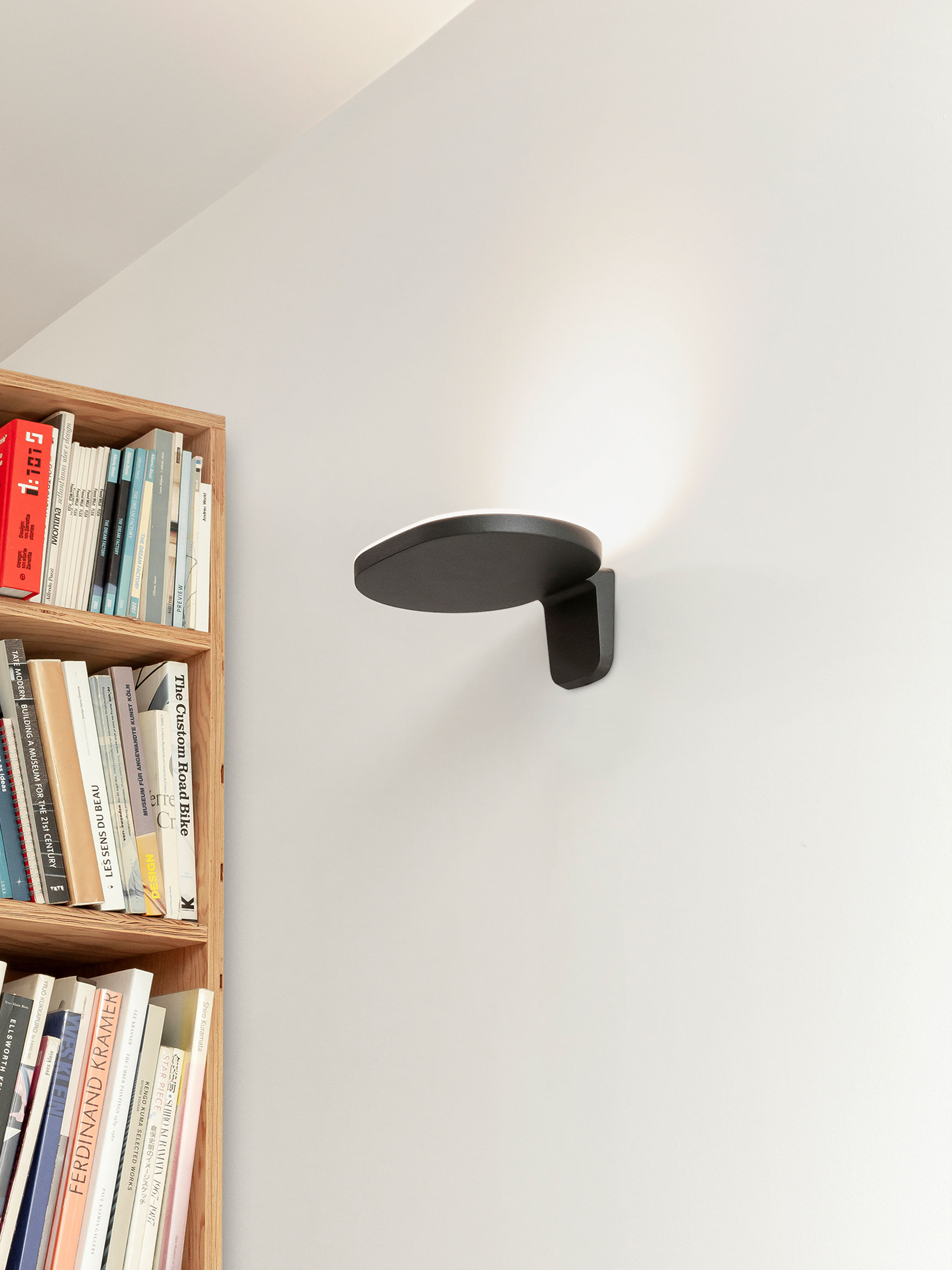 oplight_black_w_morrison_3_4_1