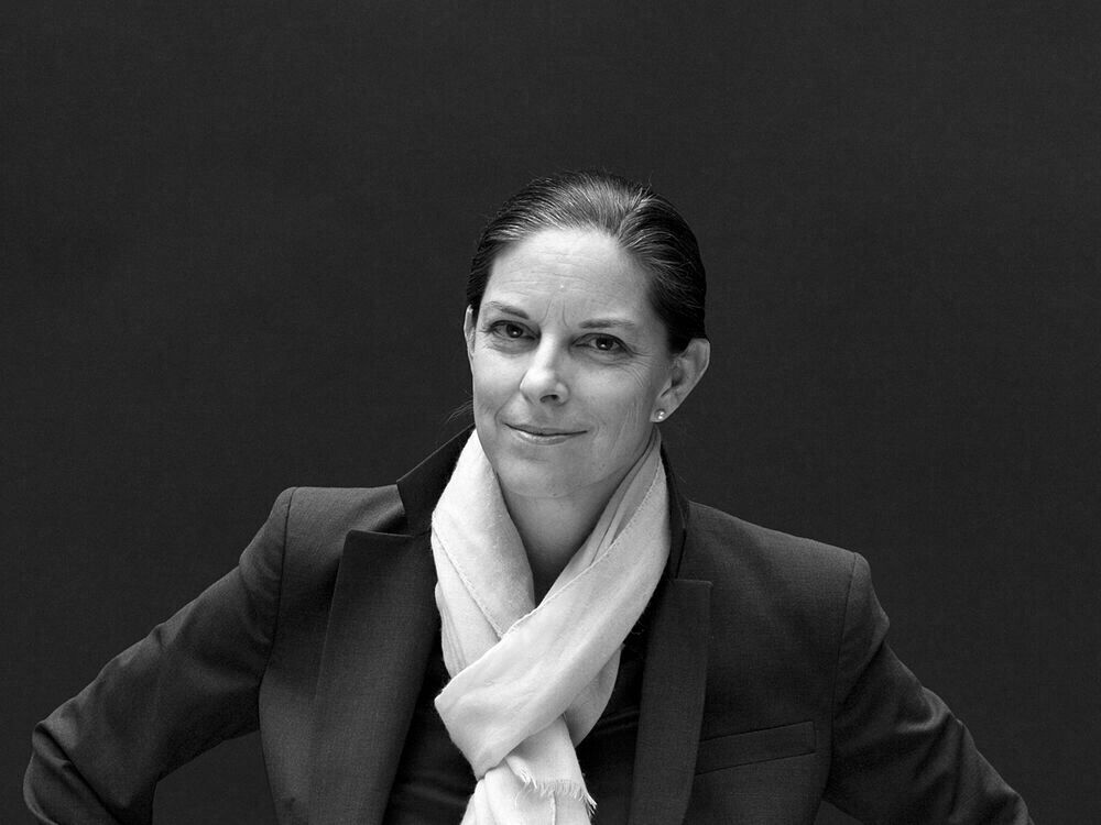 designers-johanna-grawunder-flos-entrance-desk_bn