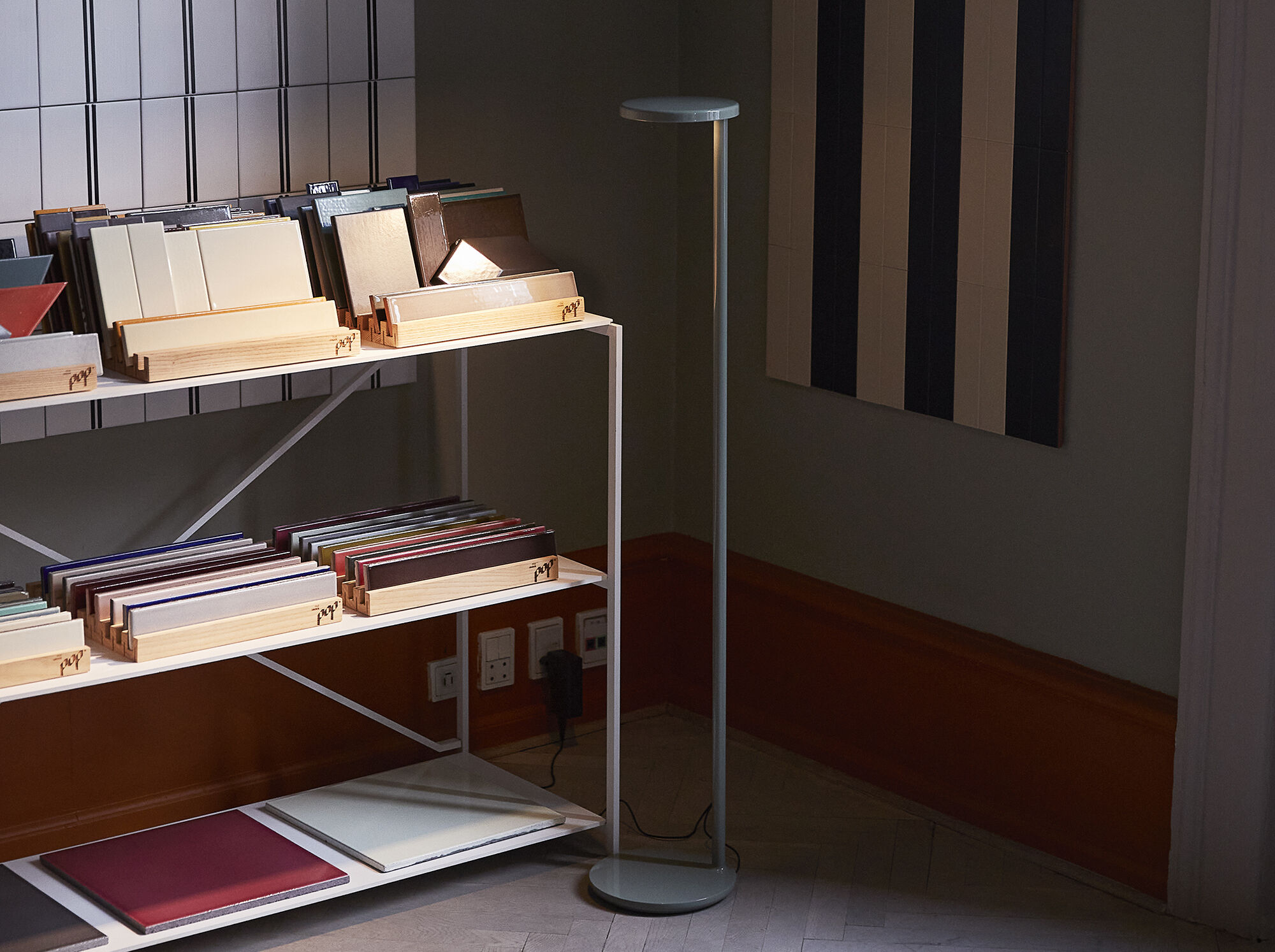 Flos_Oblique_Floor_hero_mobile