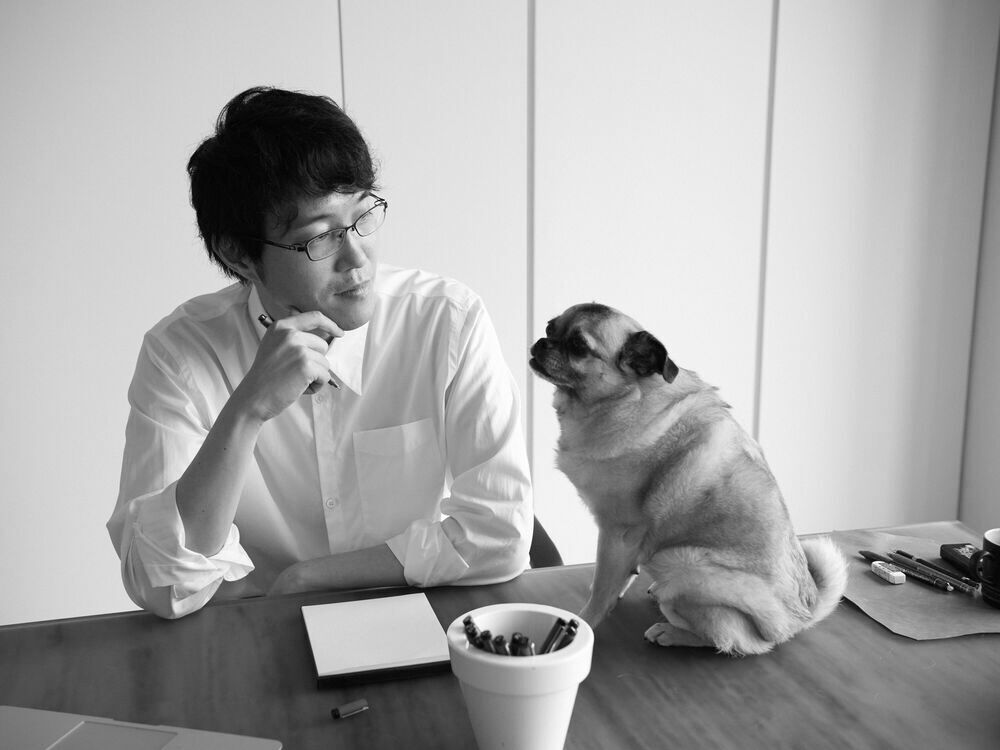 designers-nendo-flos-entrance-desk_bn