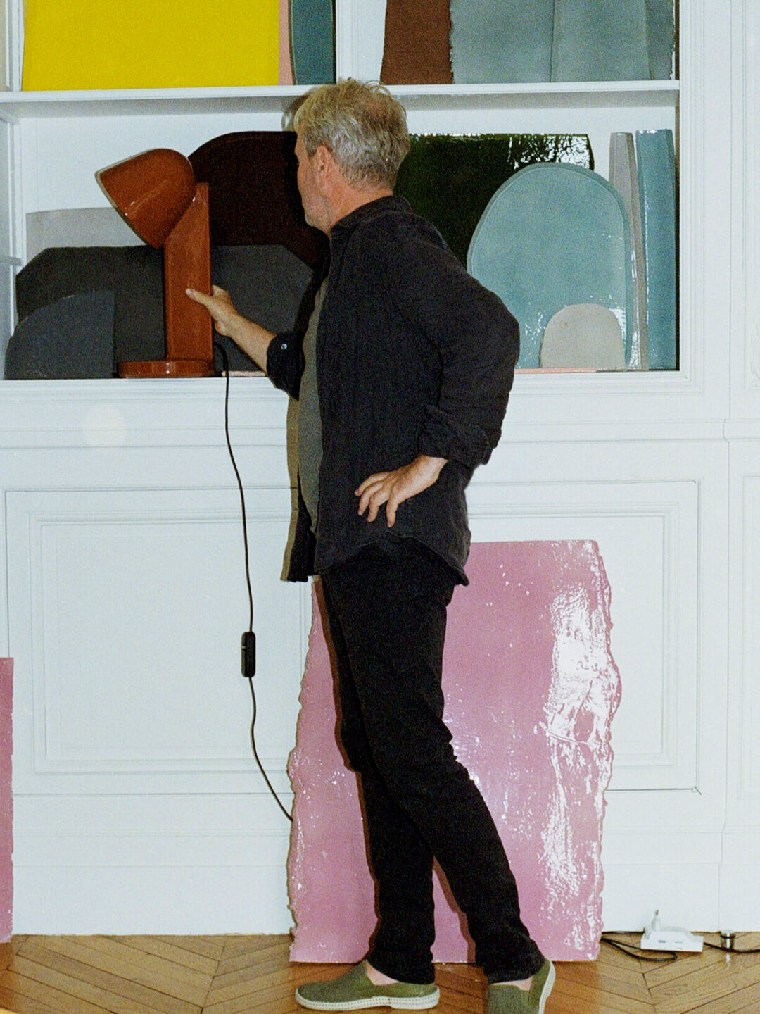 FLOS_Céramique_landing page_table lamp_ronan_2