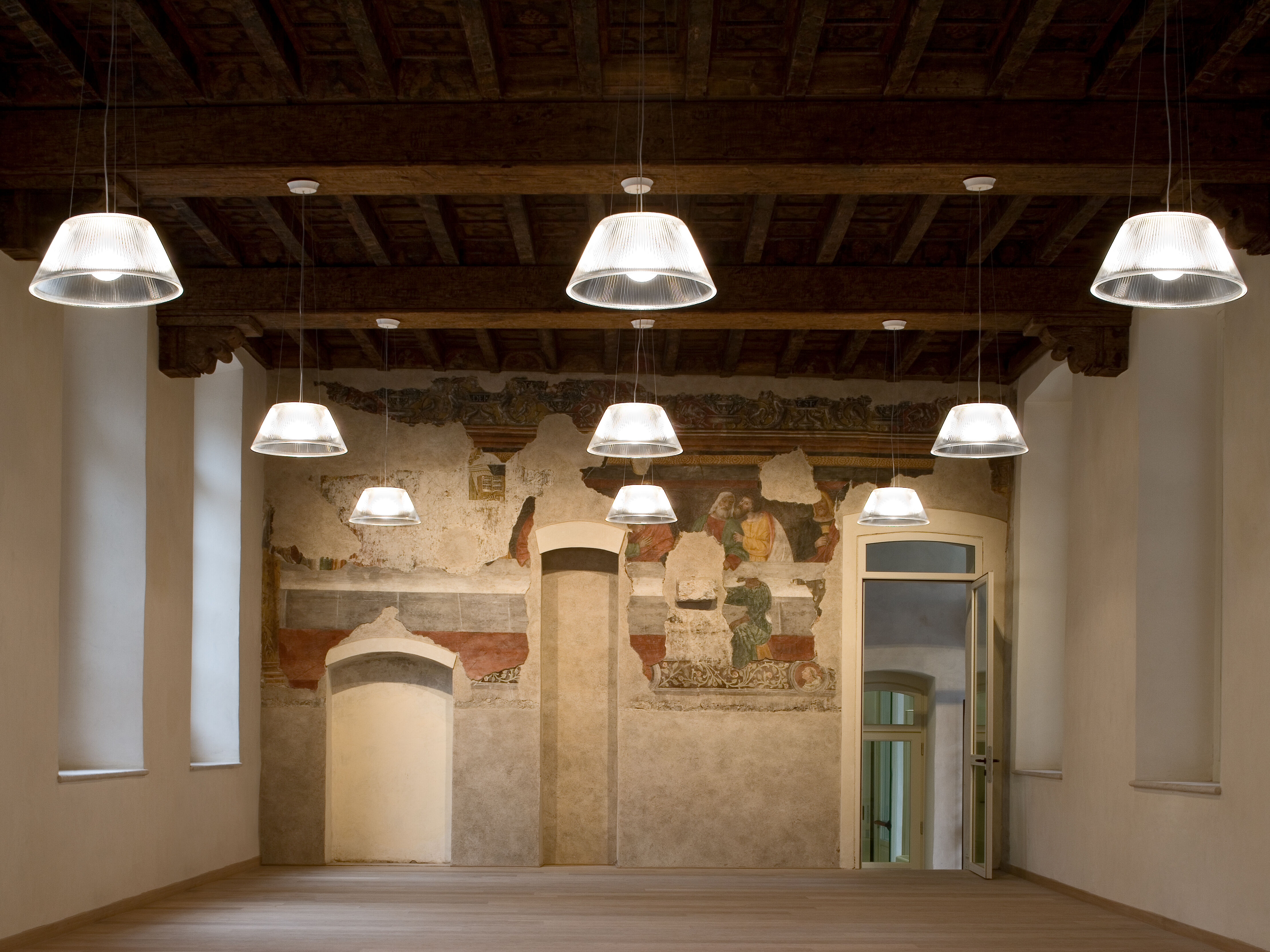 Romeo Moon Suspension 1